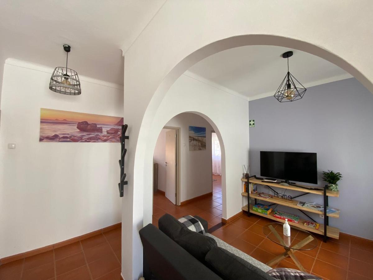 Apartamento Vicentino Віла-Нова-де-Мілфонтеш Екстер'єр фото